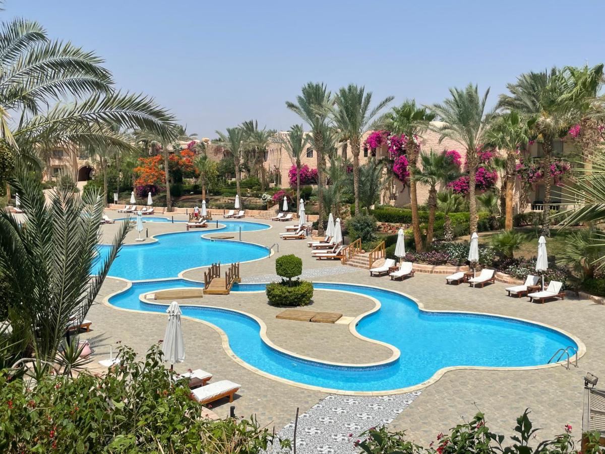 Blue Lagoon View Resort & Spa Marsa Alem Dış mekan fotoğraf