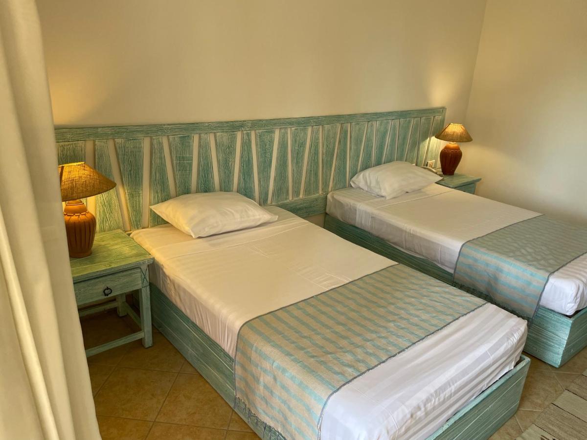 Blue Lagoon View Resort & Spa Marsa Alem Dış mekan fotoğraf