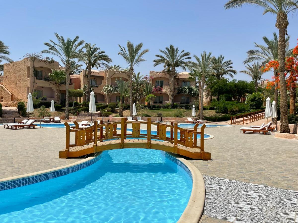 Blue Lagoon View Resort & Spa Marsa Alem Dış mekan fotoğraf