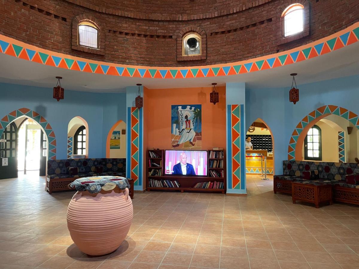 Blue Lagoon View Resort & Spa Marsa Alem Dış mekan fotoğraf