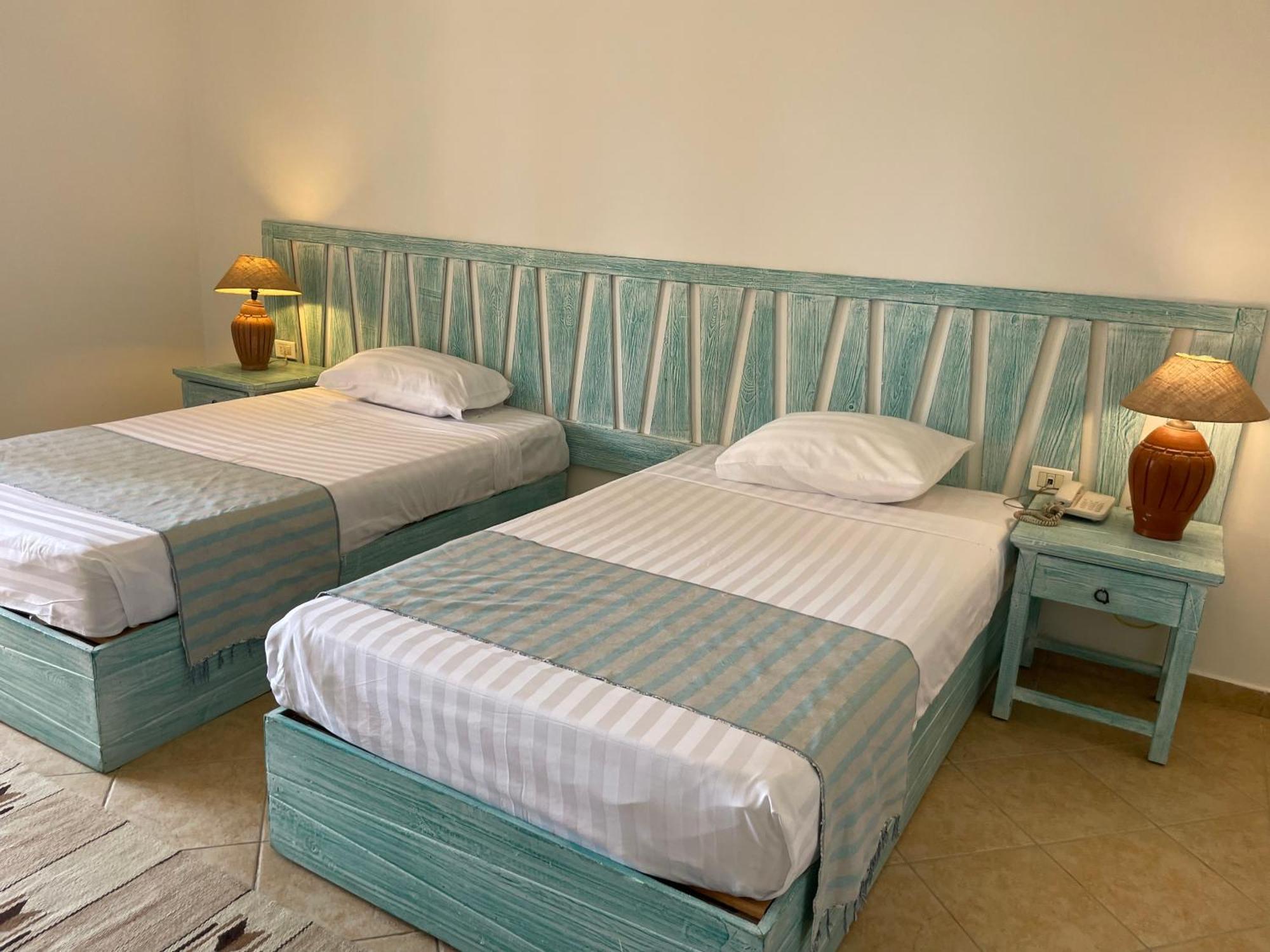 Blue Lagoon View Resort & Spa Marsa Alem Oda fotoğraf